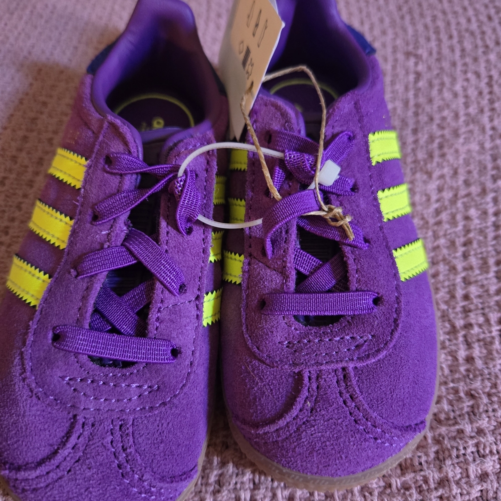 Adidas Kids Sneakers in Purple with Bright Yellow Stripes
